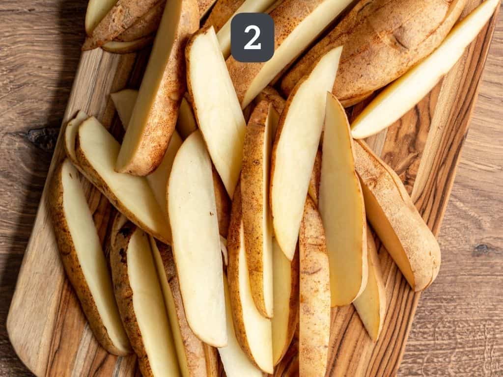 Oil-Free Air Fryer Potato Wedges Step 2