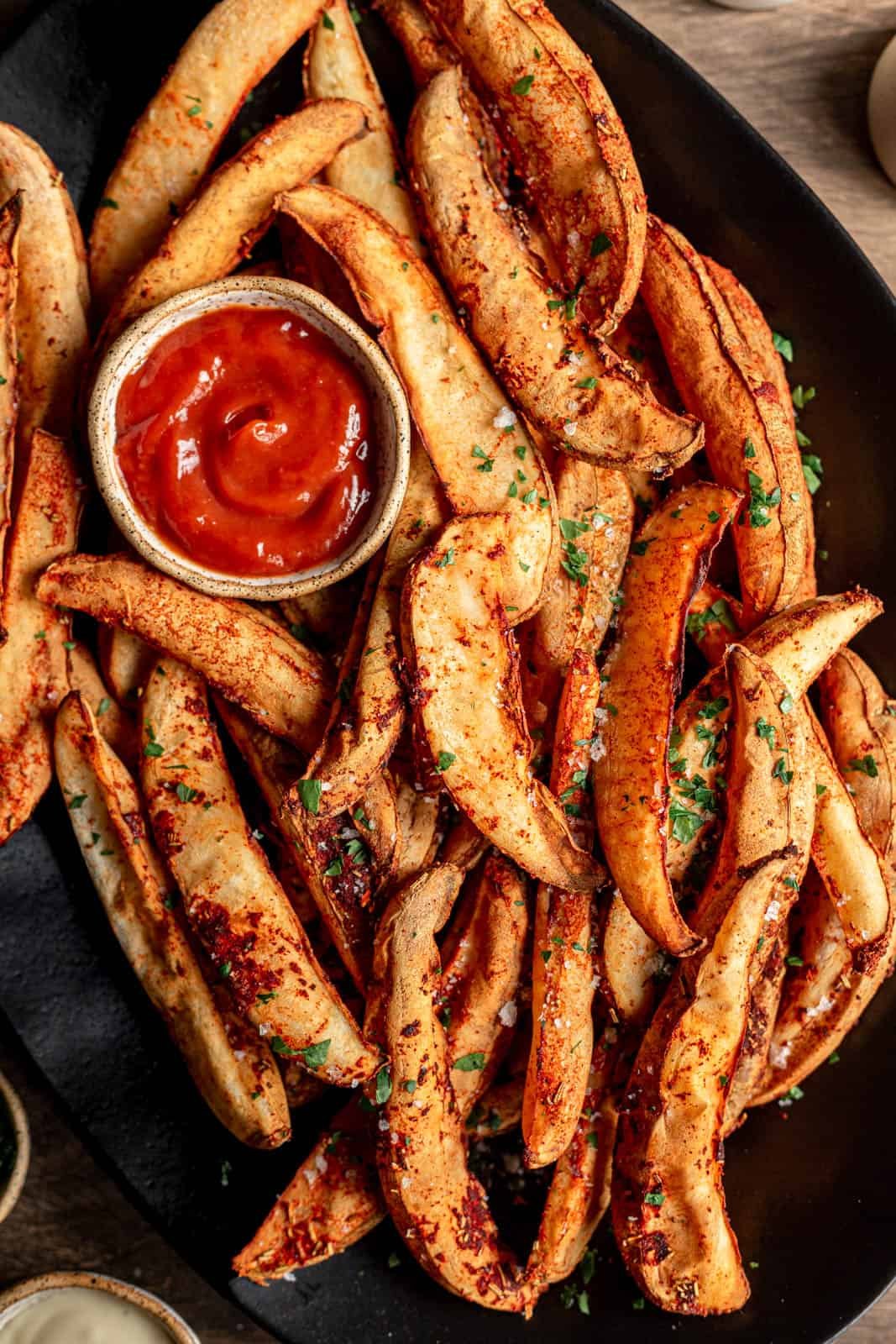 A tray of air fryer potato wedges.