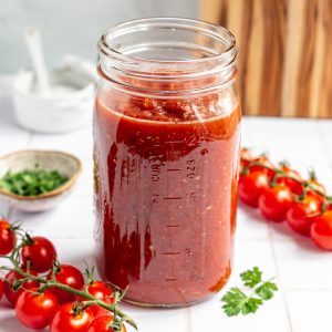 A jar of oil free marinara.