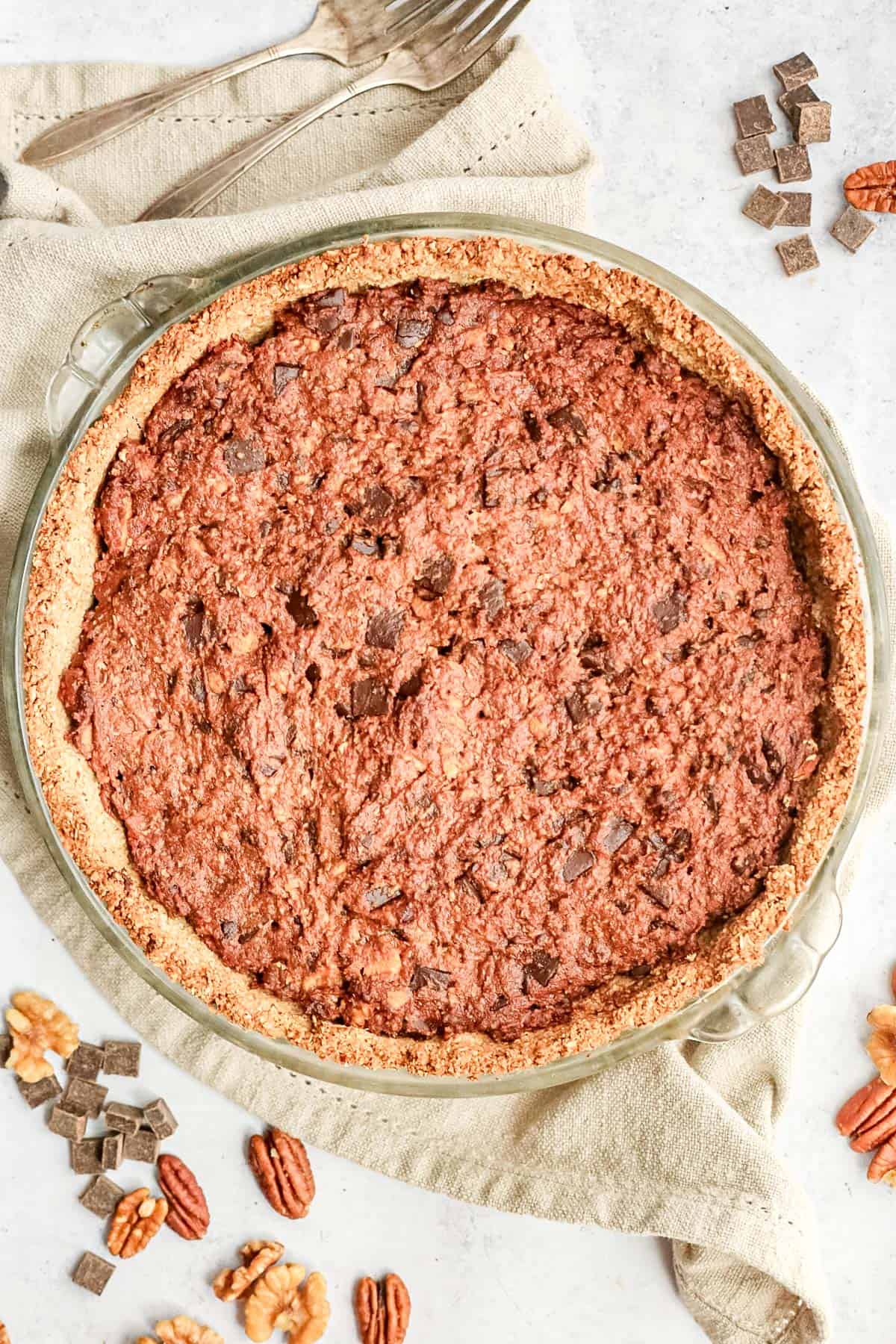 A freshly baked kentucky derby pie.