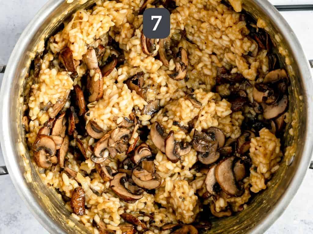 Vegan risotto step 7 - add the mushrooms to the risotto.