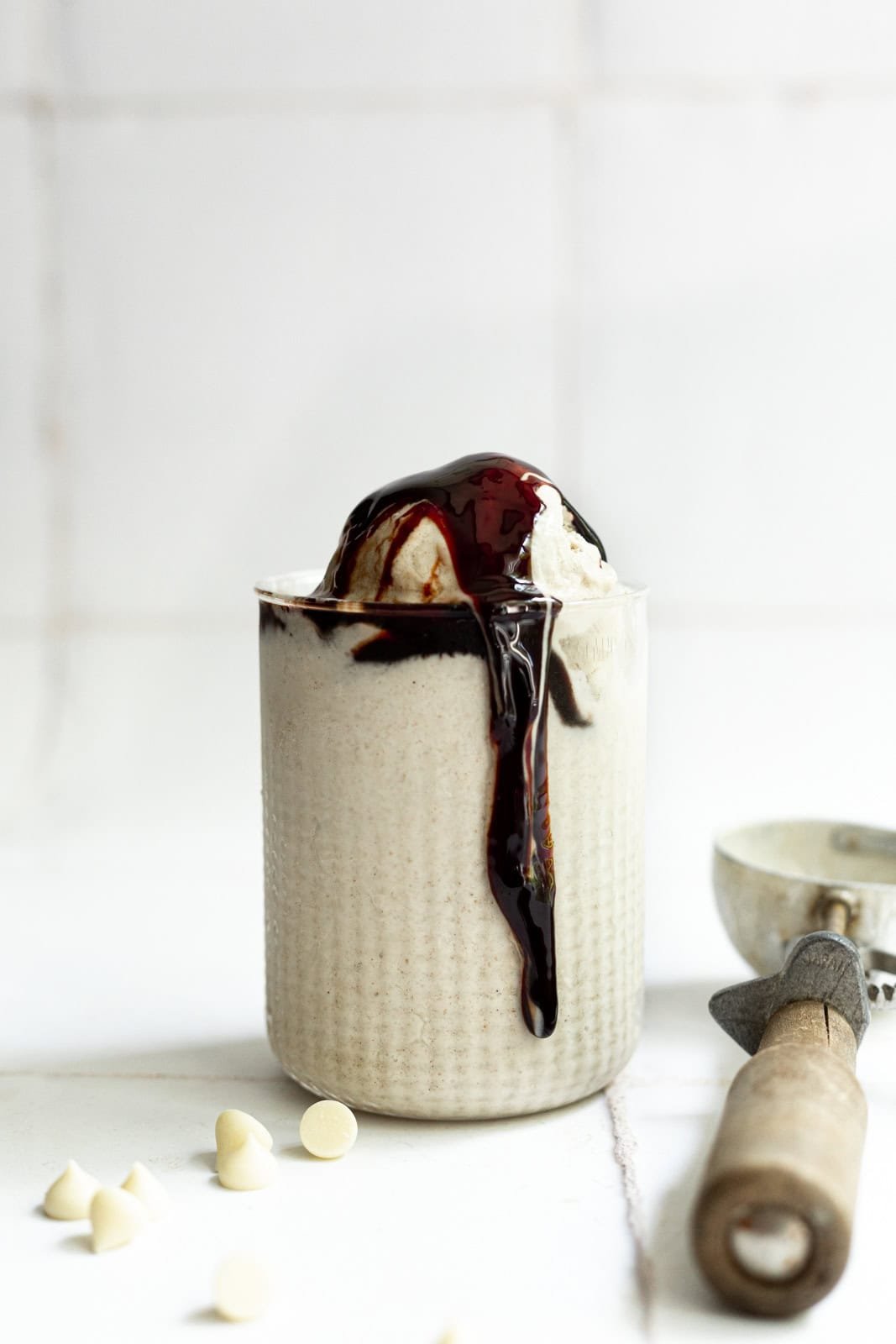 Date Sweetened No-Churn Vegan Vanilla Ice Cream