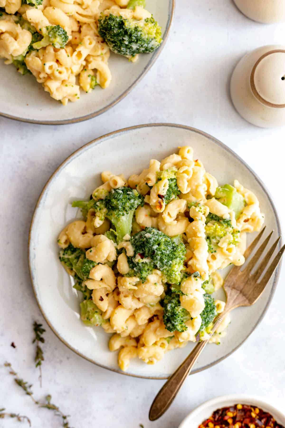 Vegan Broccoli Mac and Cheese