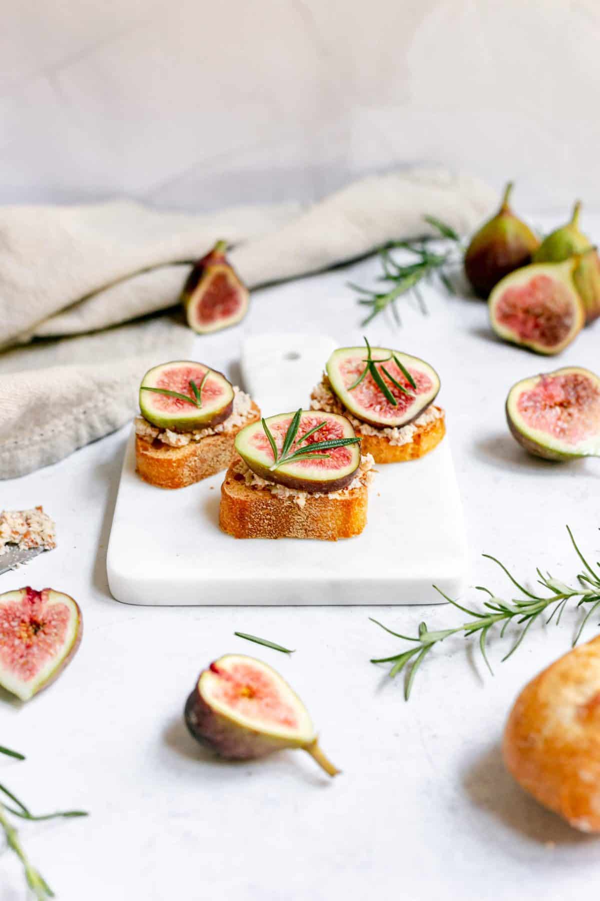 Oil-Free Vegan Crostini Appetizer