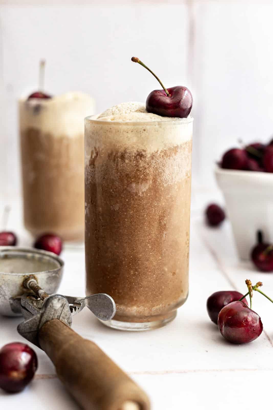 Vegan Root Beer Floats