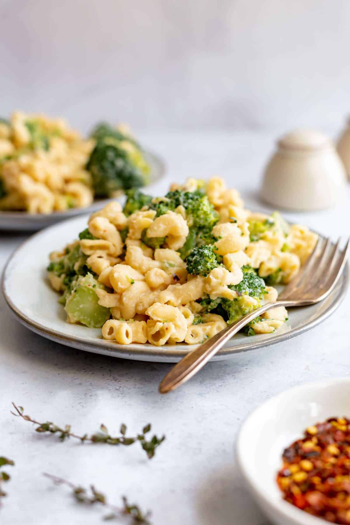 Vegan Broccoli Mac and Cheese