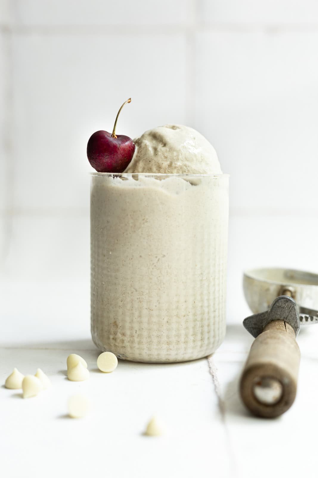 Date Sweetened No-Churn Vegan Vanilla Ice Cream
