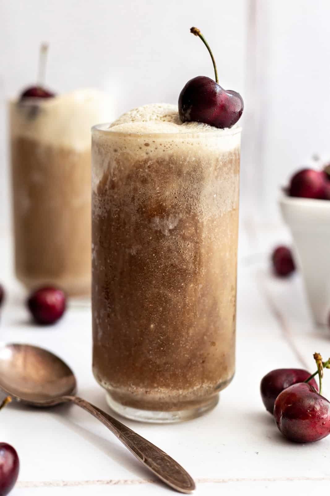 Vegan Root Beer Floats