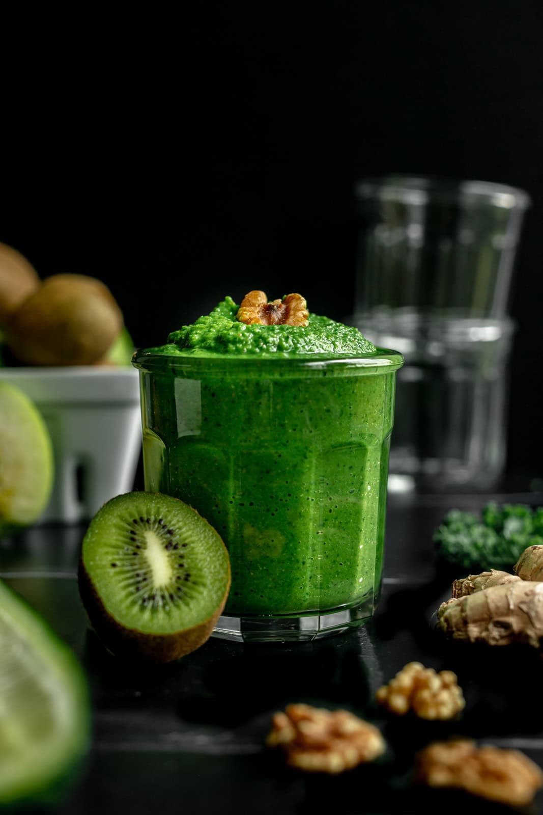Vegan Kiwi Kale Smoothie
