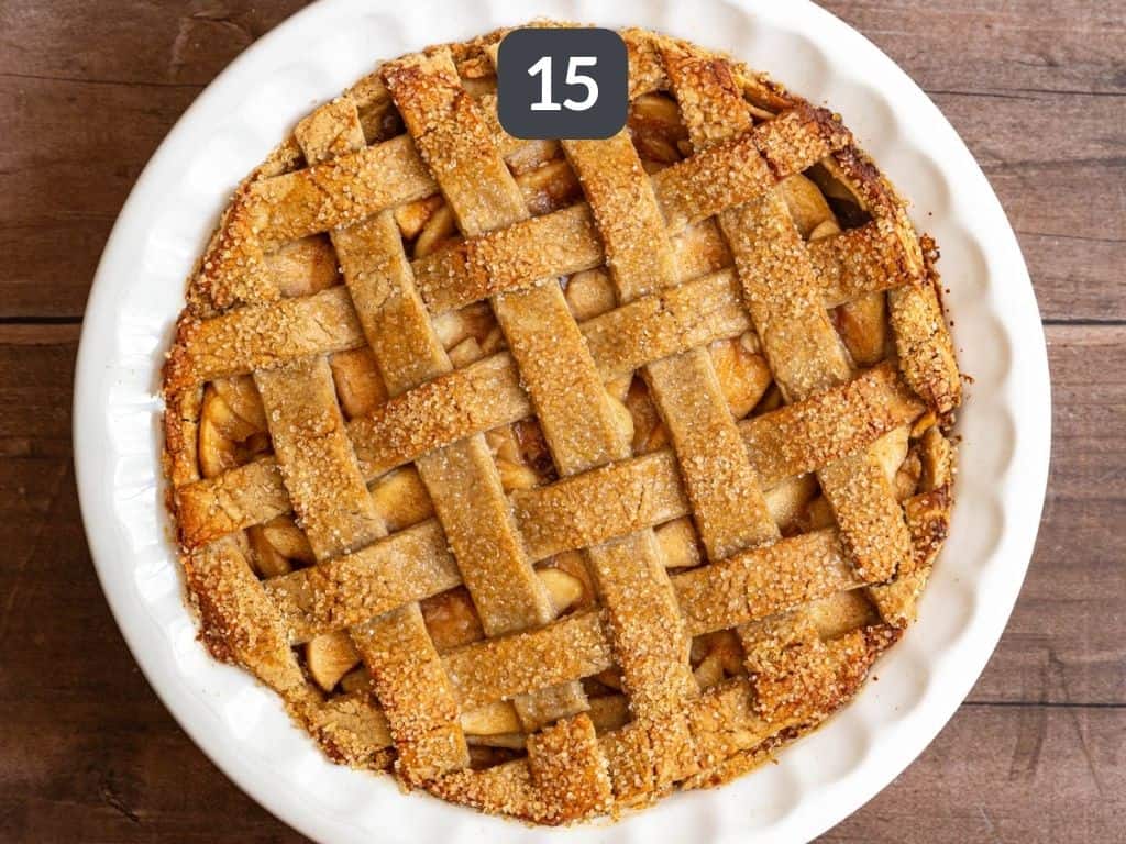 Gluten free vegan apple pie step 15 - bake.