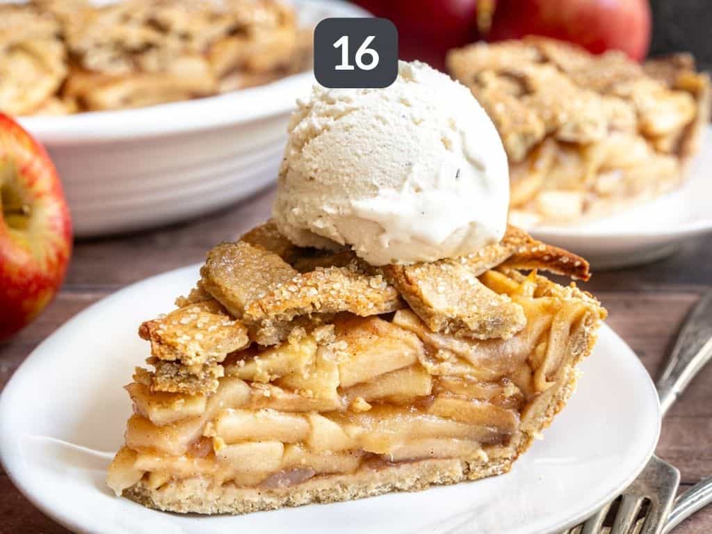 Gluten free vegan apple pie step 16 - serve.