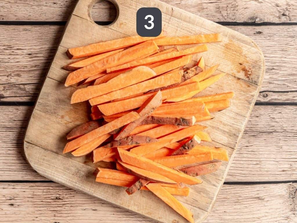 sweet potato fries with dipping sauce step 3