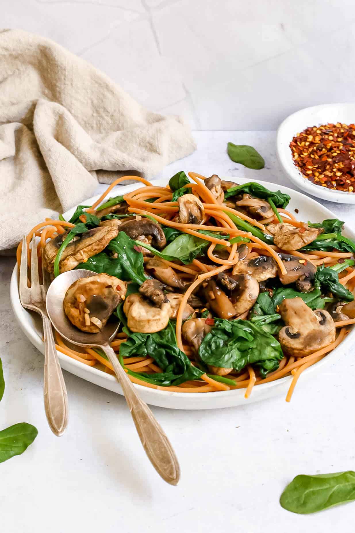 Oil-Free Vegan Spinach-Mushroom Pasta