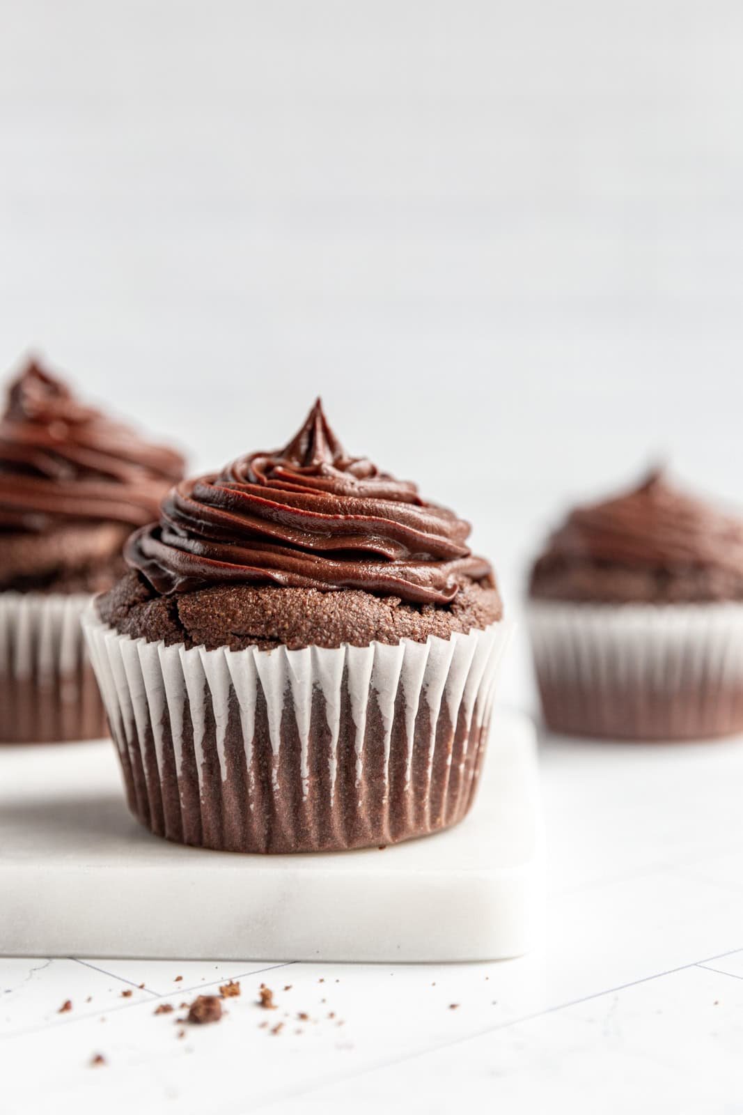 Oil-Free Vegan Chocolate Cupcakes