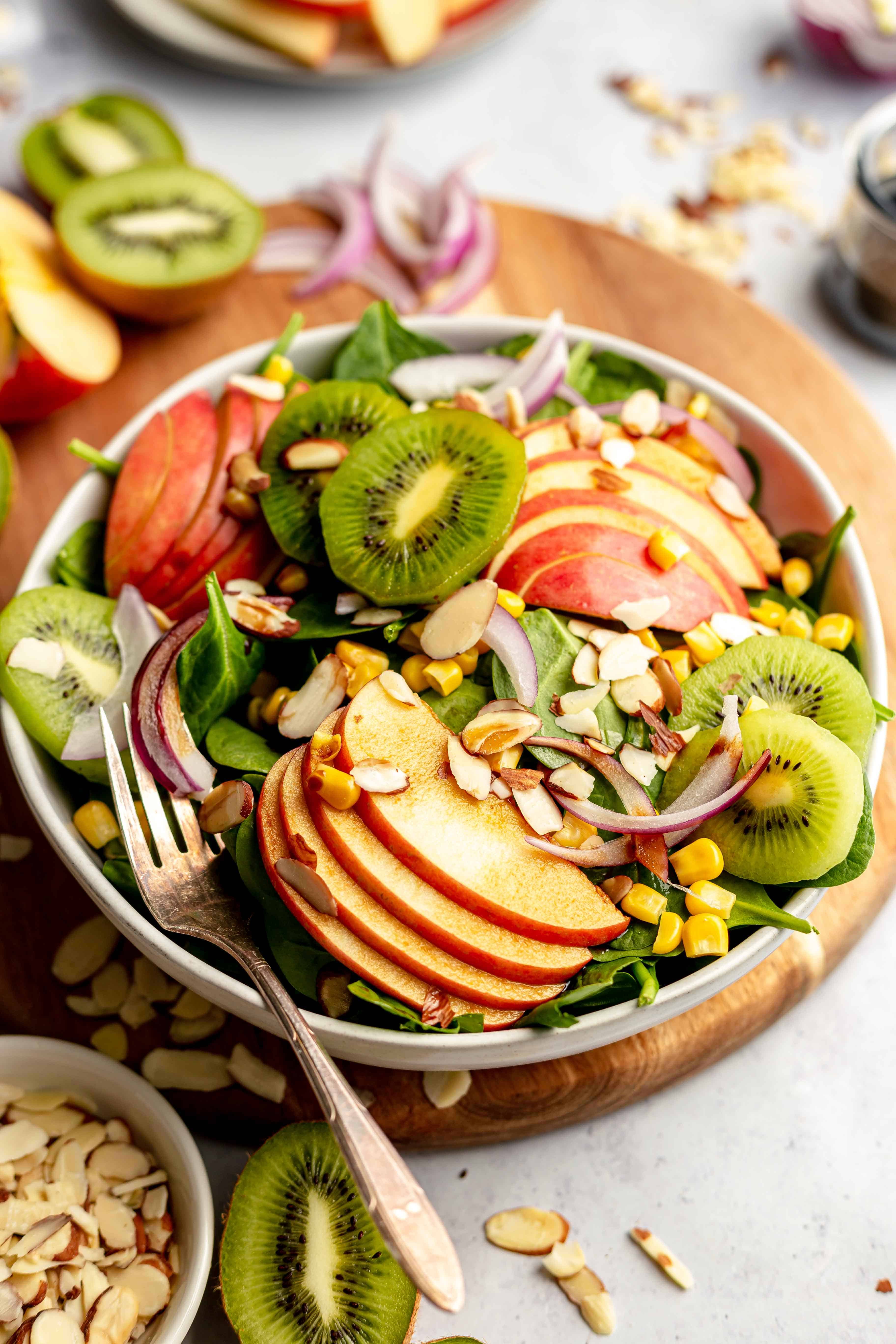 Kiwi Apple Spinach Salad
