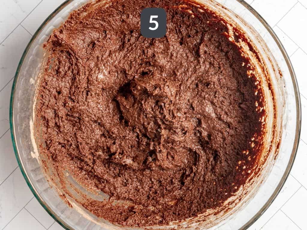 Oil-Free Vegan Chocolate Cupcakes Step 5 mix