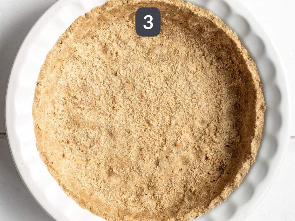 Pumpkin Spice Latte Pie Step 3