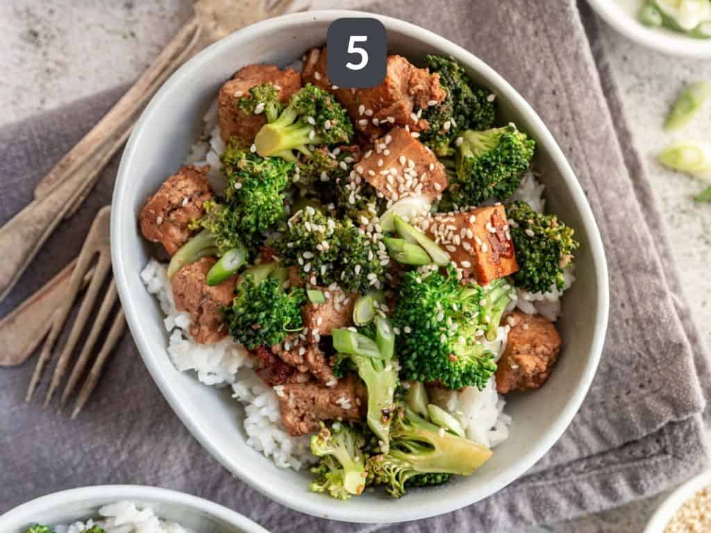 Teriyaki Tofu Bowl