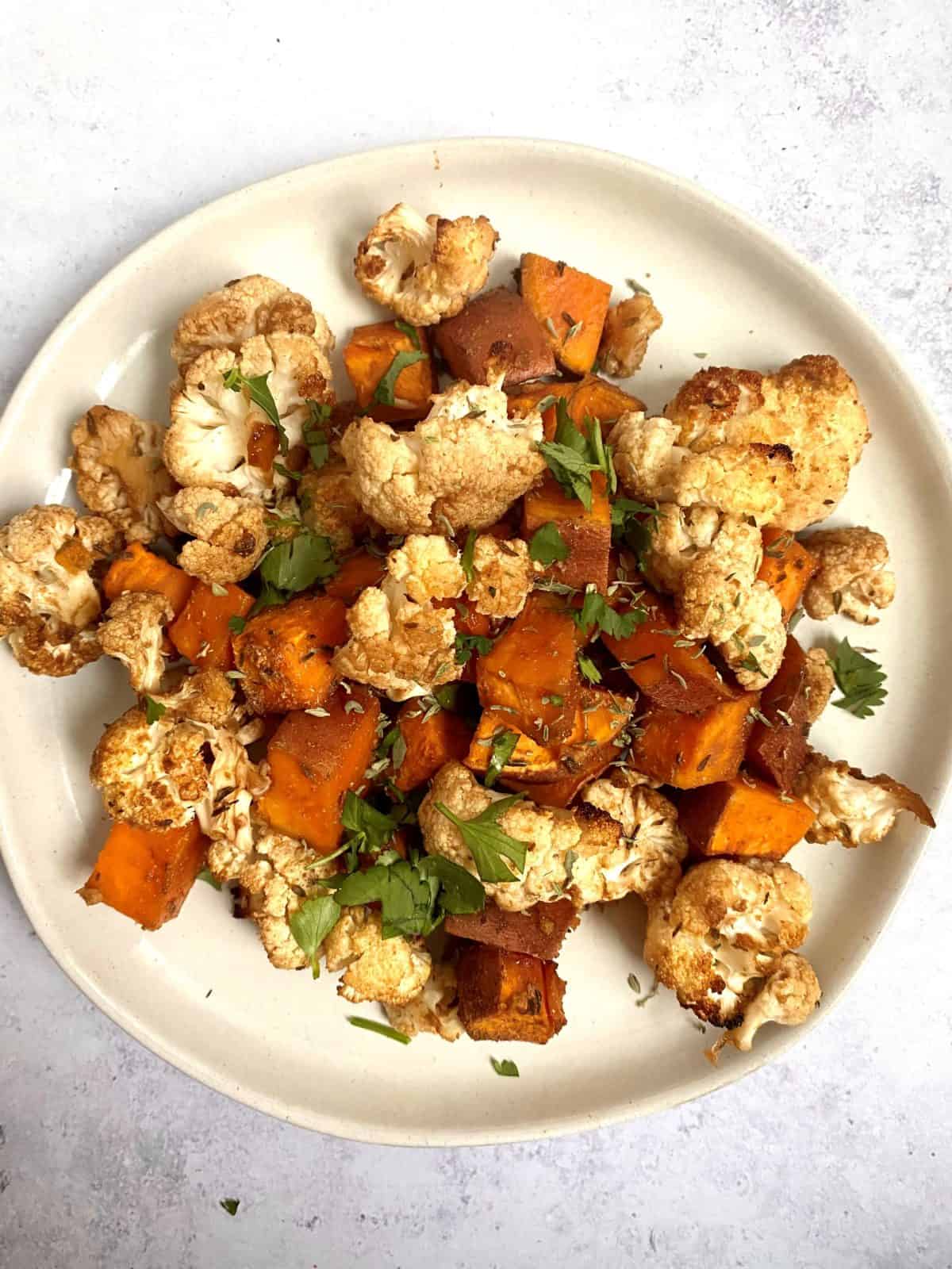 Balsamic Roasted Cauliflower and Sweet Potato
