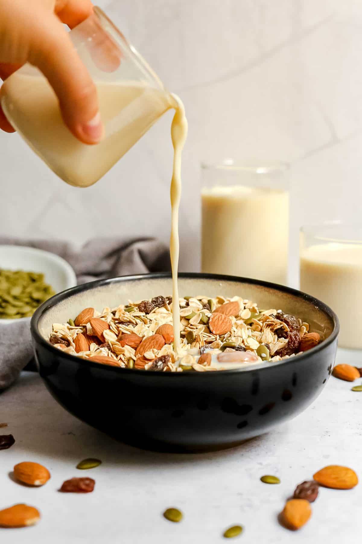 Easy Plant-Based Muesli