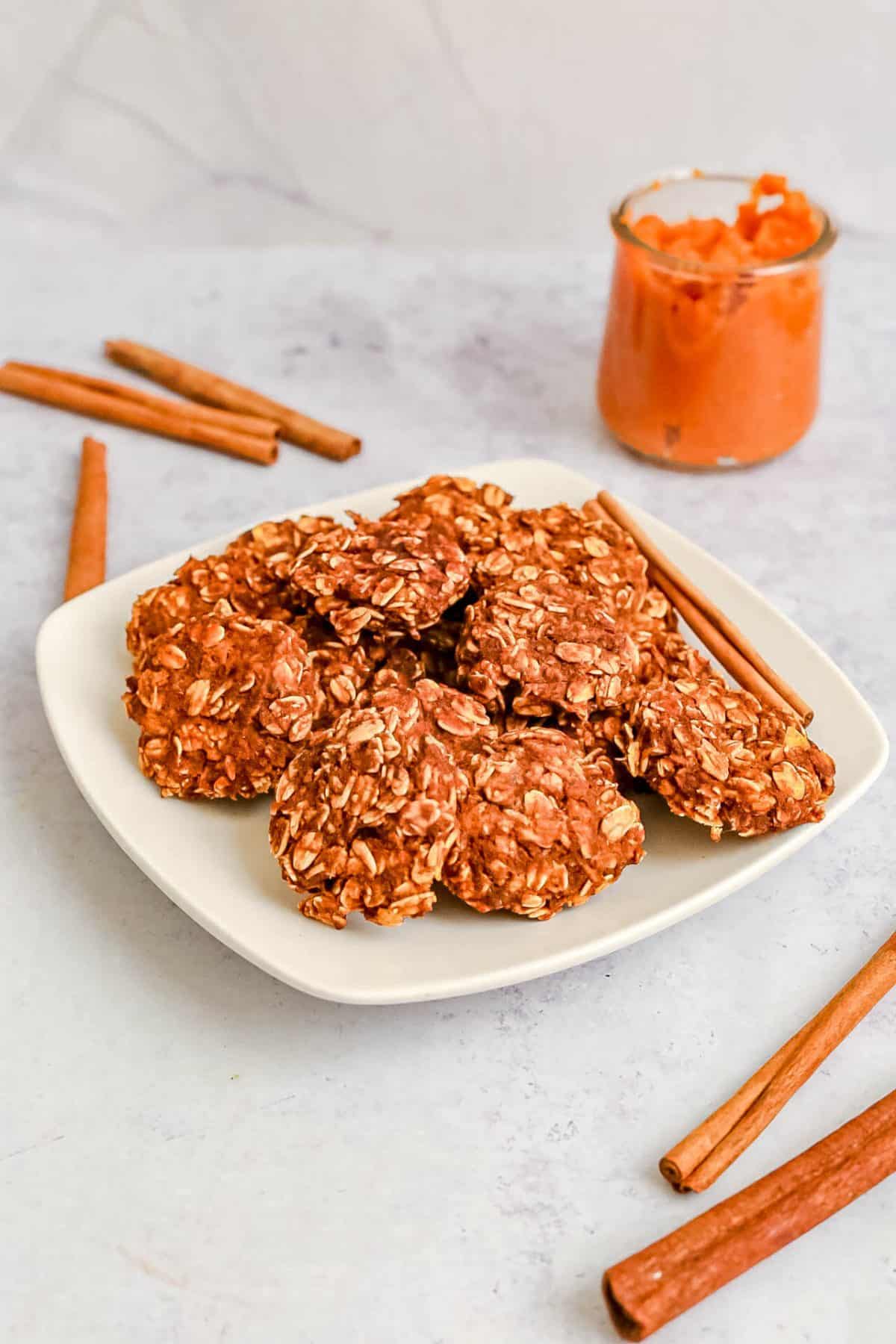 Pumpkin Spice Oatmeal Cookies