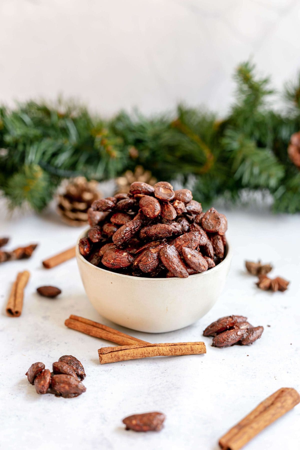 Gingerbread Almonds