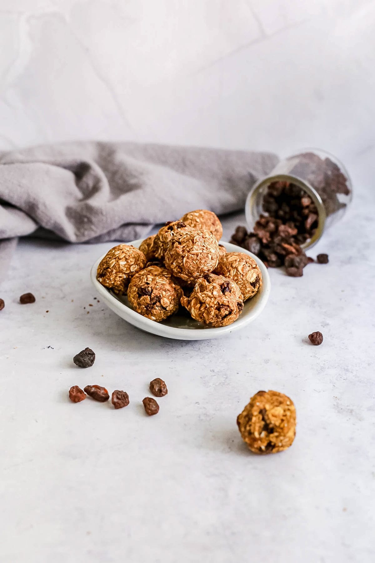 A plate of oatmeal raisin cookie bites.