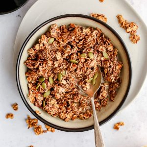 A bowl of pumpkin spice latte granola.