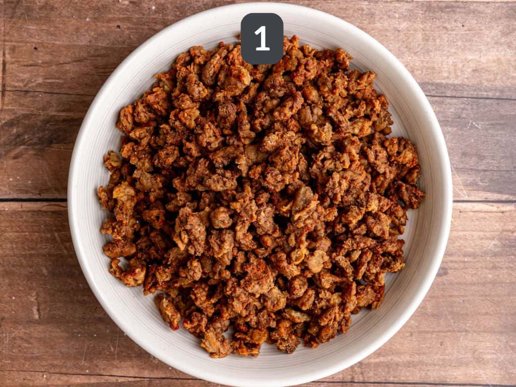 Vegan Pumpkin Chili Step 1 - make the beef crumbles.