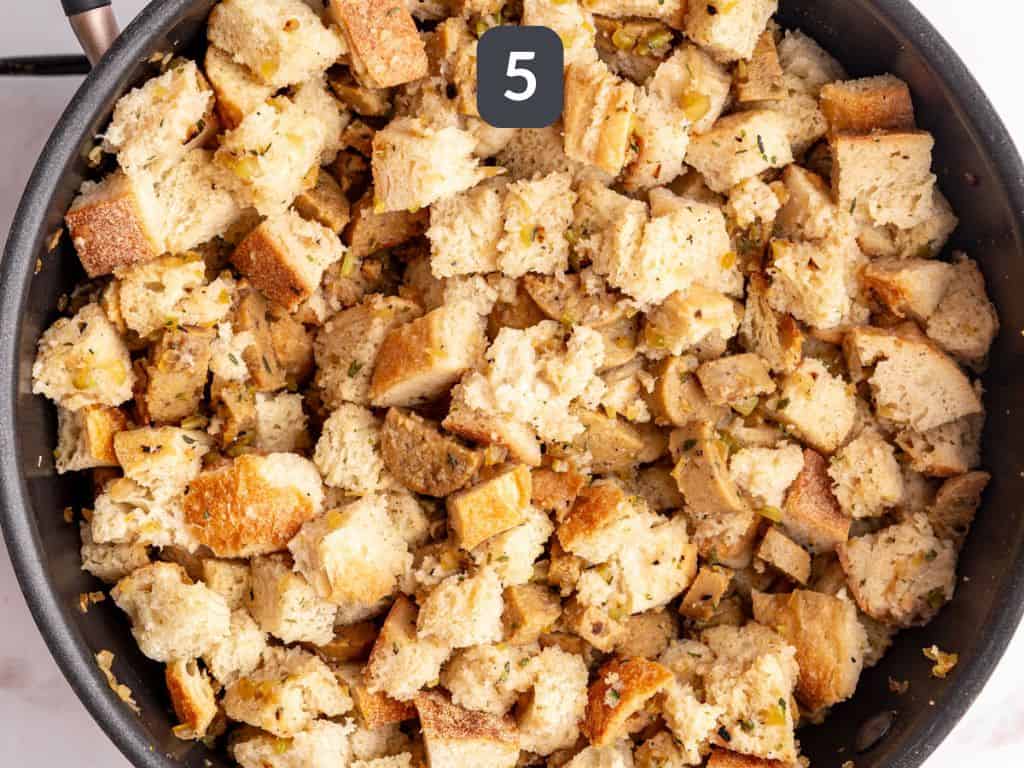 Vegan Sausage Stuffing Step 5 - toss with the broth.