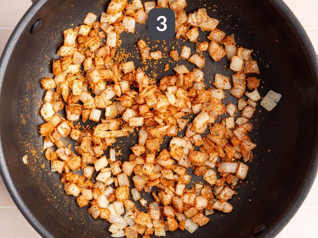 Vegan Cajun Chicken Pasta Step 3 - add the cajun seasoning.