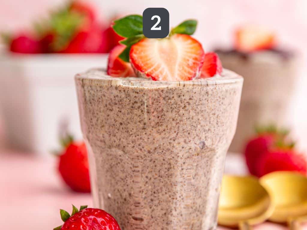 Blended chia pudding step 2 - serve immediately or refrigerate.
