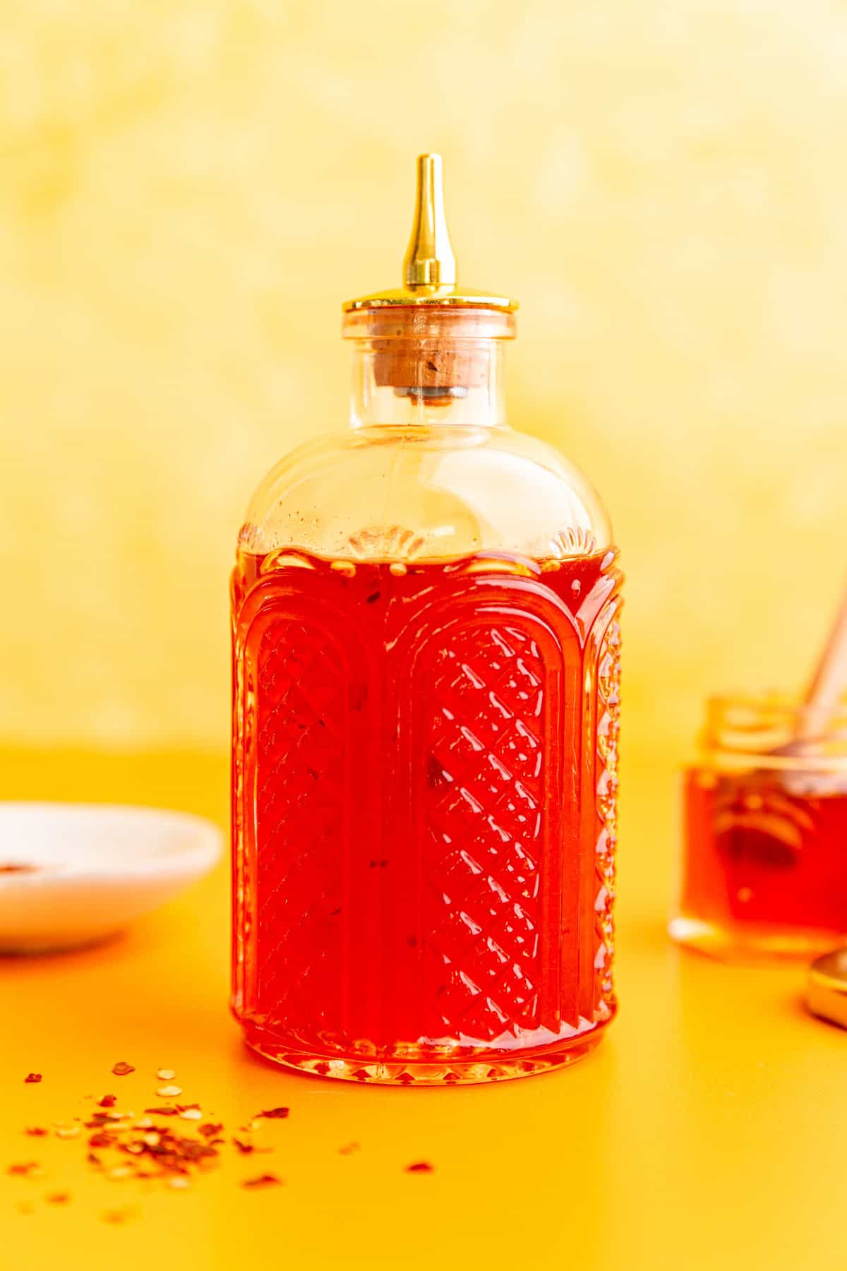 A jar of vegan hot honey.