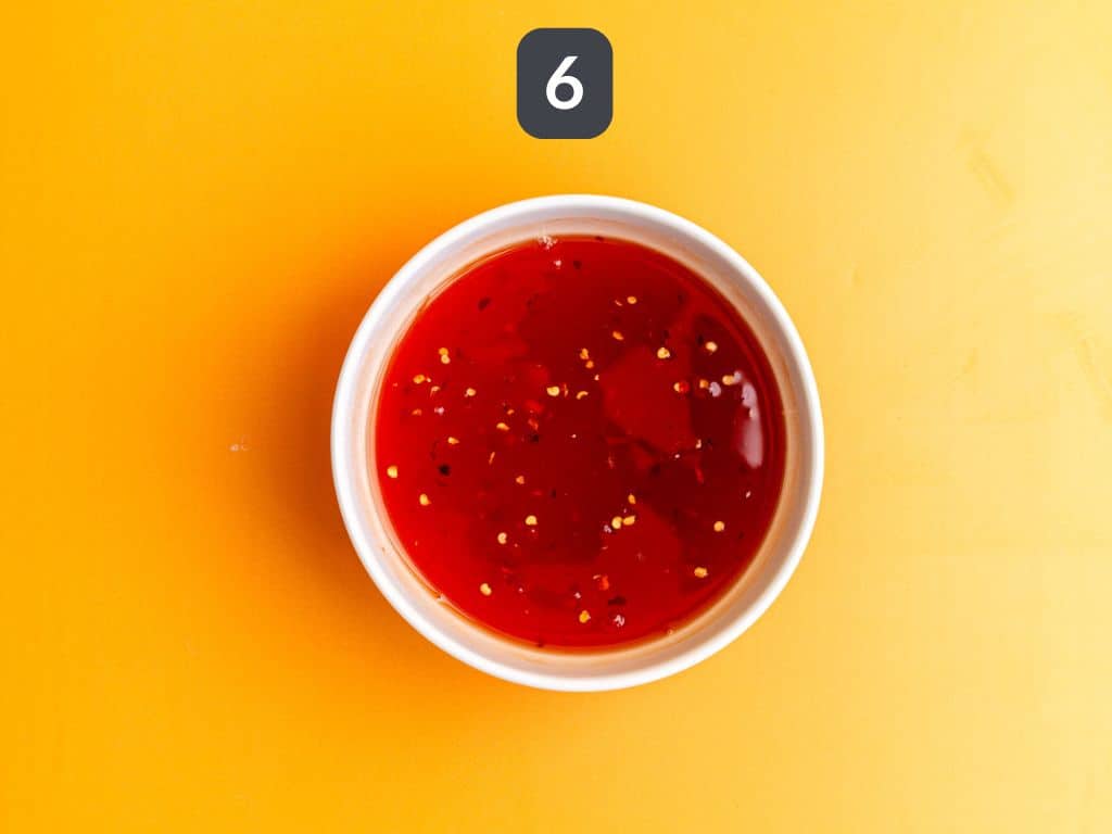 Vegan hot honey step 6 - mix the hot honey and red hot.