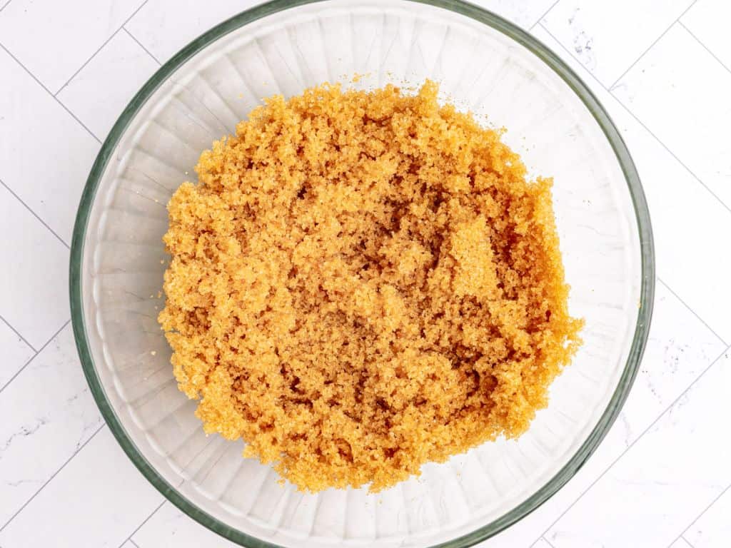 A bowl of fully mixed vegan brown sugar.