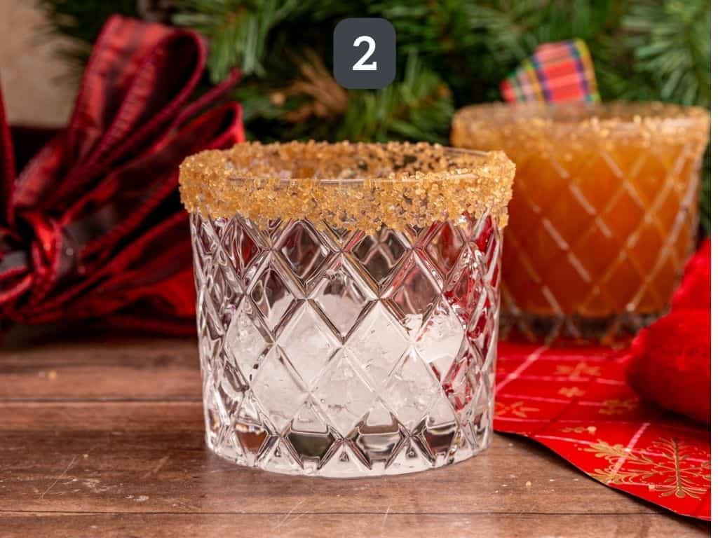 Gingerbread mocktail step 2 - add ice.