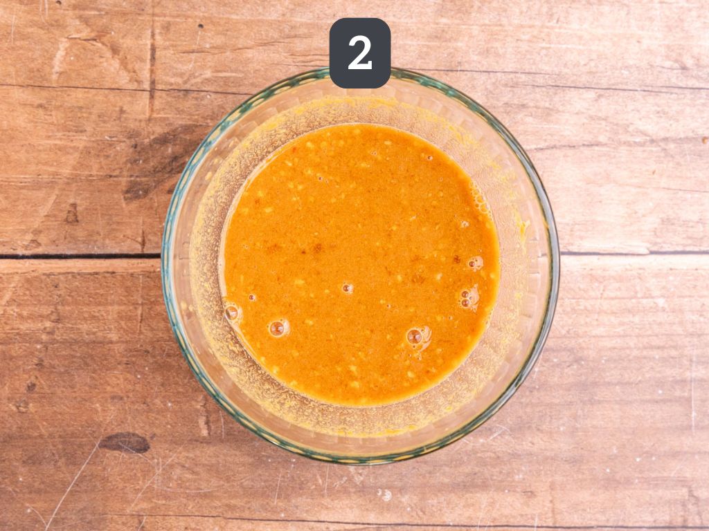 Vegan satay noodles step 2 - make the peanut sauce.