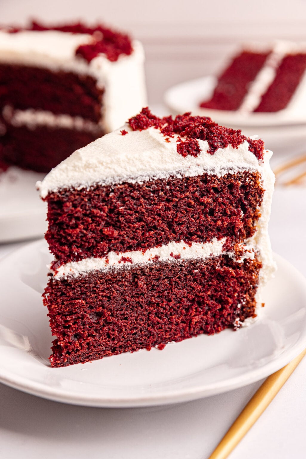 Moist Vegan Red Velvet Cake with Cream Cheese Frosting - At Elizabeth's ...
