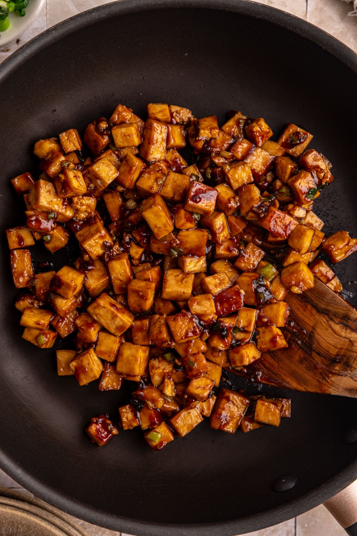 A pan of freshly cooked Mongolian tofu, ready to eat.