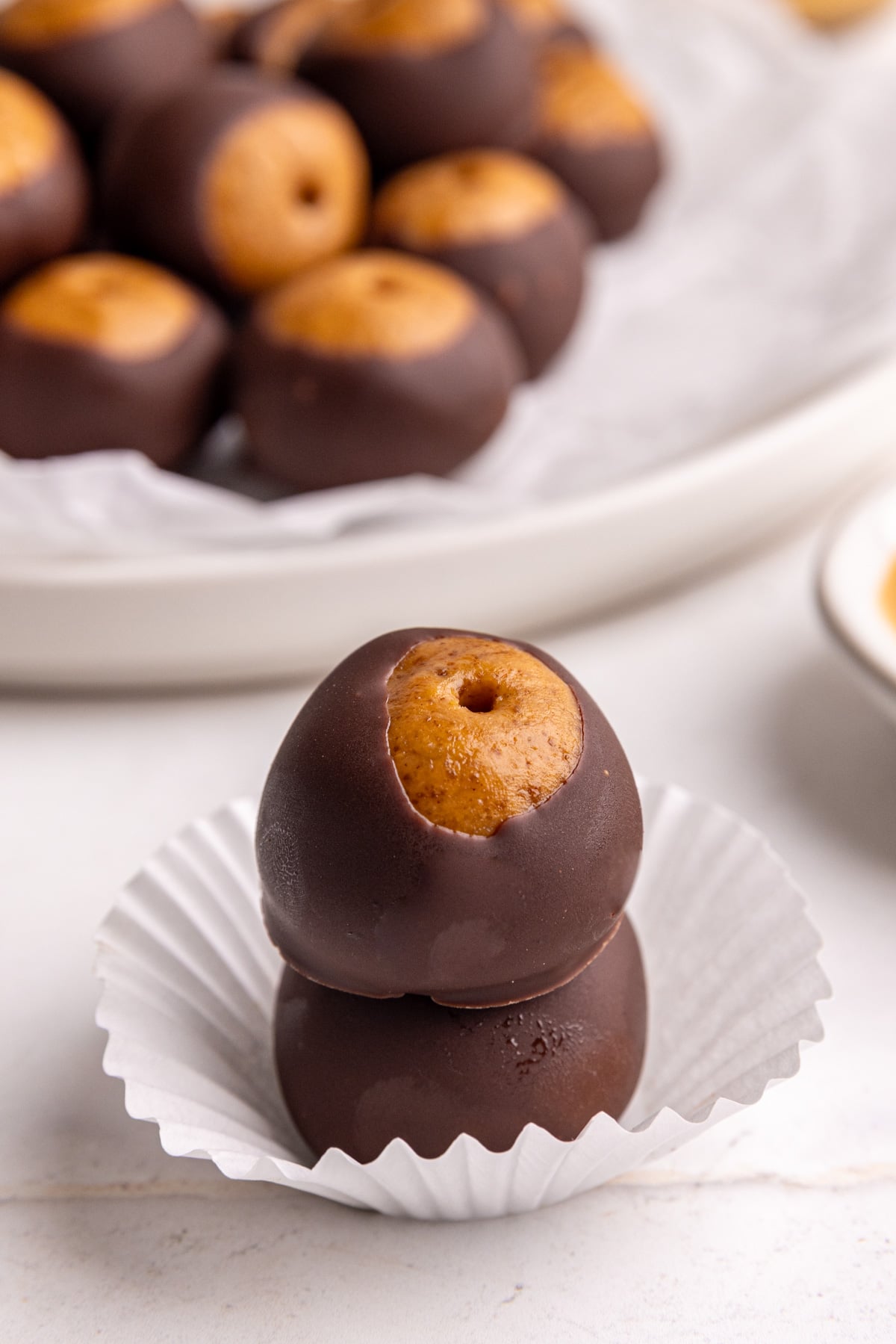 A stack of two buckeyes.