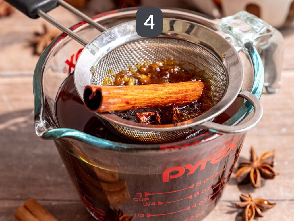 Homemade Cola Step 4 - strain