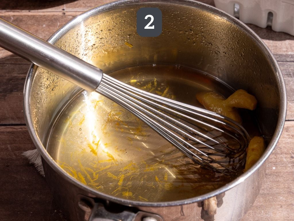Homemade ginger ale step 2 - stir in the vanilla and citric acid.